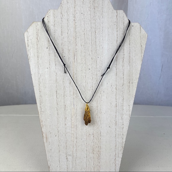 🚫SOLD🚫 NWOT Sage Goddess Alchemist Gold Plated Black Kyanite Pendant Necklace - Picture 12 of 16